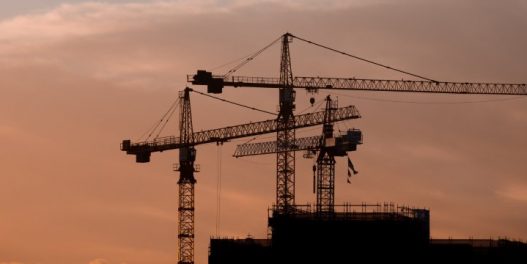 Investitorski urbanizam vs klimatske promene – Kako novobeogradski blokovi ostaju bez zelenila?