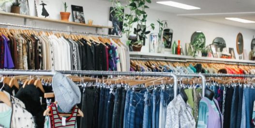 Tržište second hand garderobe je u 2021. dostiglo vrednost od skoro 100 milijardi dolara
