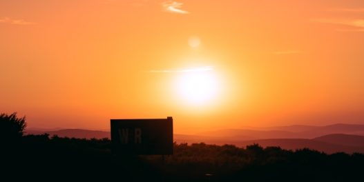 Surovi toplotni talas u Indiji i Pakistanu, temperature premašuju 45 °C
