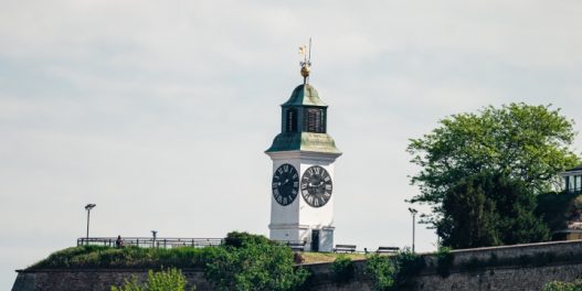 Ekološki i socijalno održivi model „krofna ekonomije” za 4 najveća grada u Srbiji